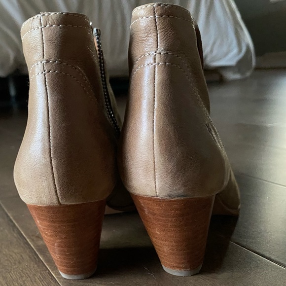 Frye Reina Bootie - Picture 3 of 6